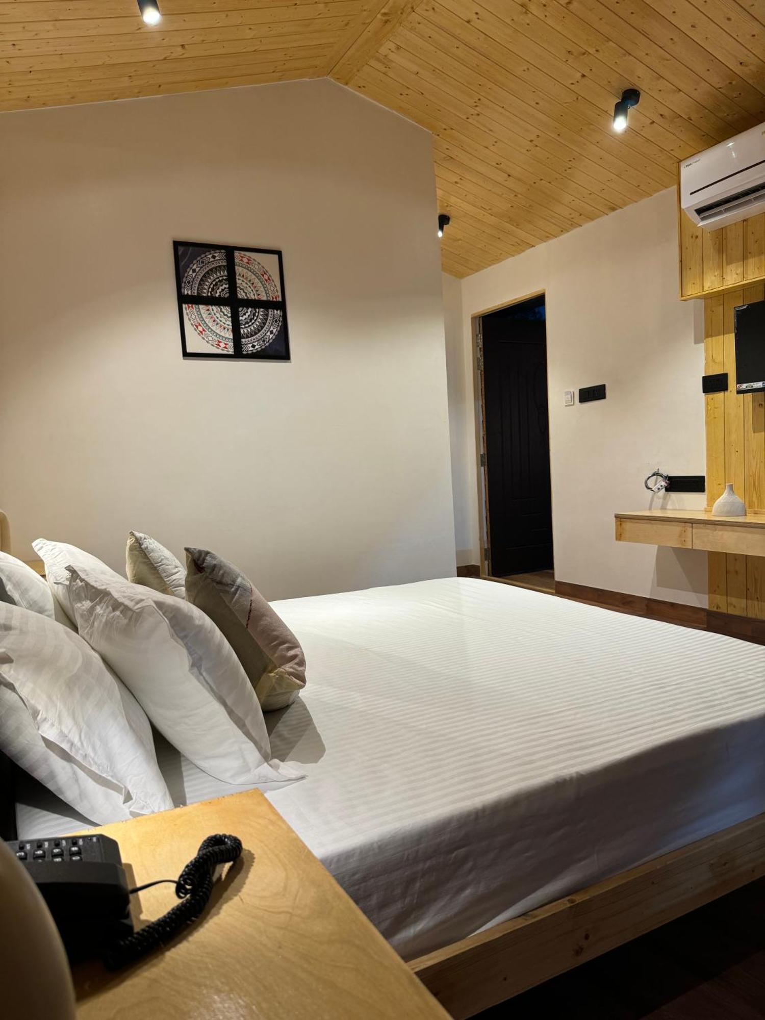 Hotel North Woods - Best Boutique Hotel In Haldwani Nainital Dış mekan fotoğraf